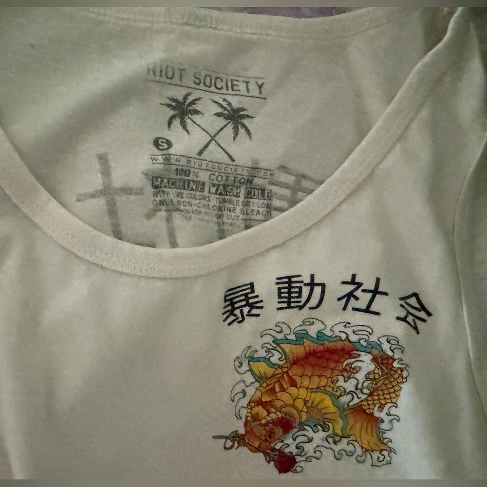 Men's Riot Society screen print Koi fish logo white sleevelesstank top - Picture 8 of 8